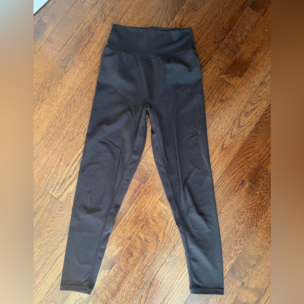 Ptula Black Leggings